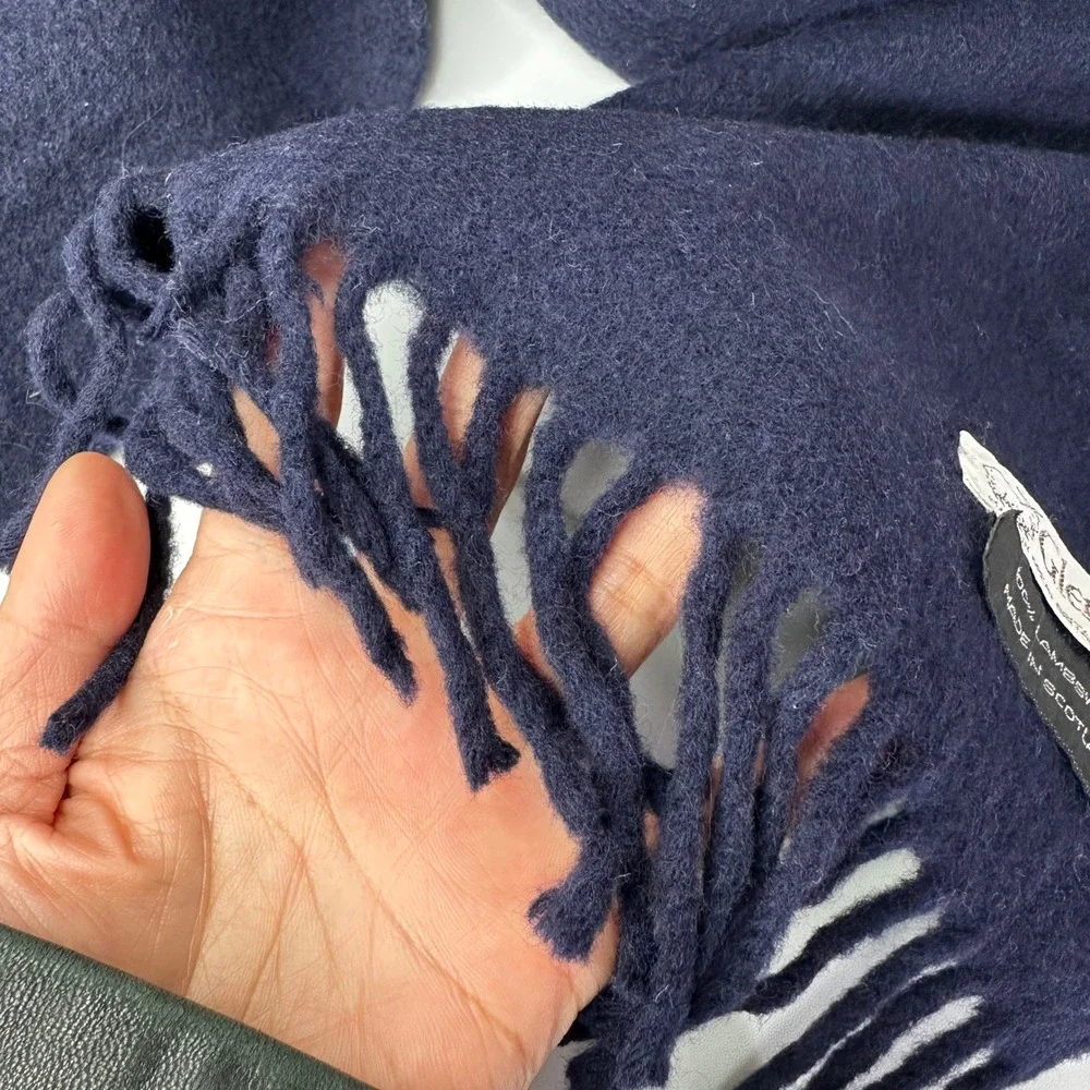 Glen Laurie 100 Lambswool Scarf Navy‎ Blue Made Scotland Fringe Unisex Winter